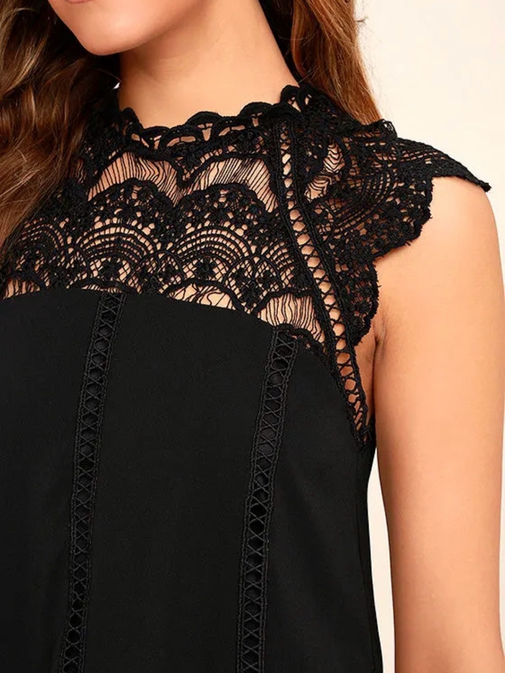NWT LULU’S Hey Doll Black Lace Shift Dress Size Small - Picture 4 of 16